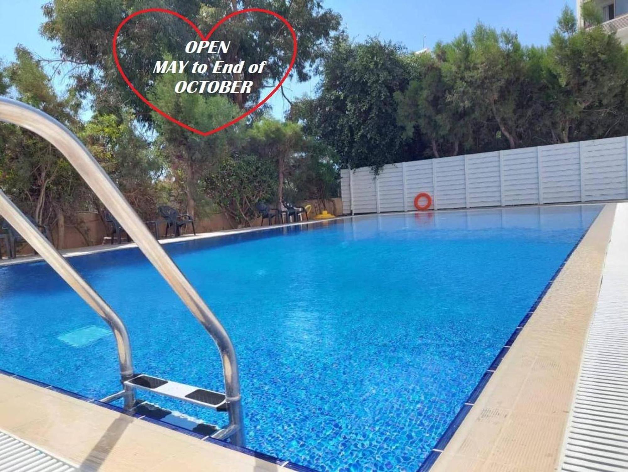 Lazuli Beach Apartment 501 Larnaca Eksteriør billede