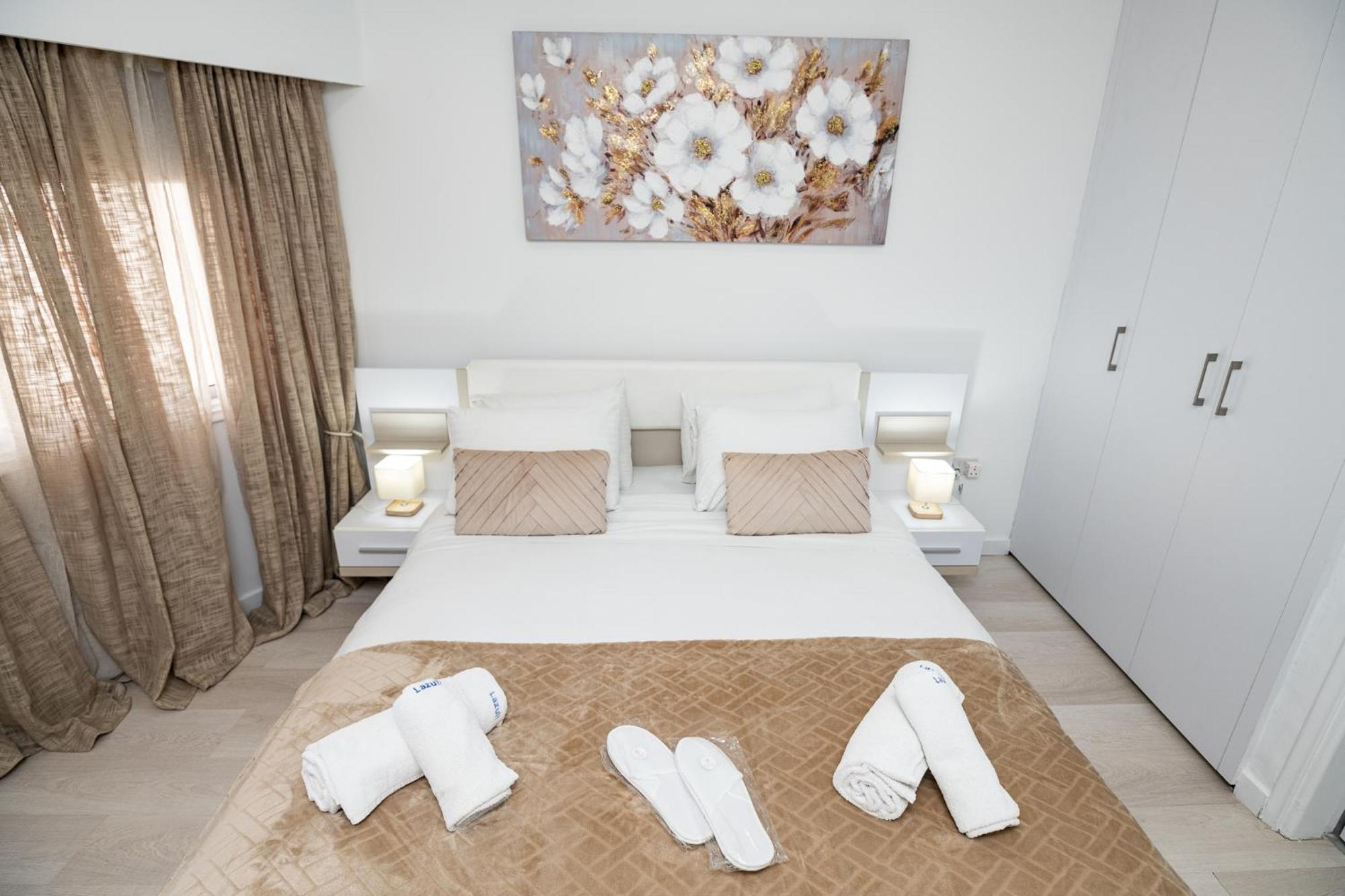 Lazuli Beach Apartment 501 Larnaca Eksteriør billede